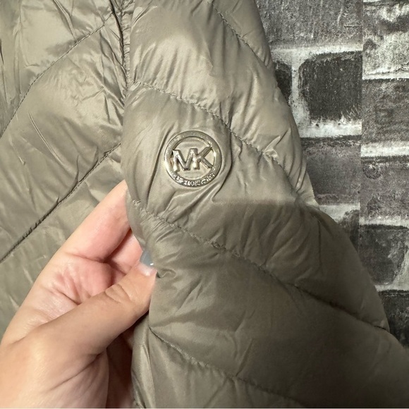 Michael Kors packable down fill puffer coat tan brown - Picture 6 of 10